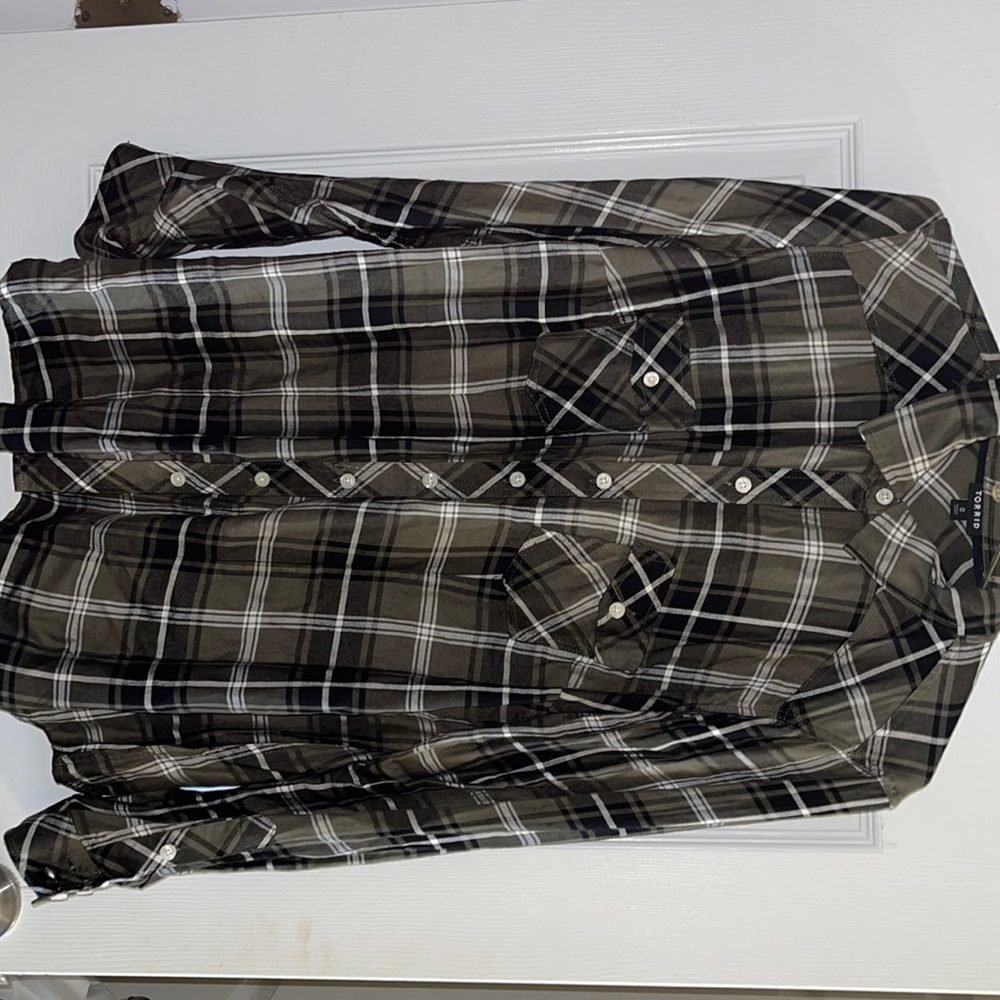 Torrid size zero plaid button down. Olive green with black and white